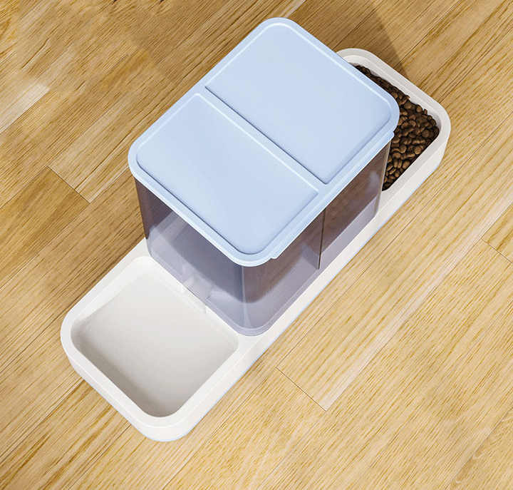 Blue 2-in-1 Automatic Pet Water and Food Dispenser - Gravity Feeder for Cats and Dogs — image 5
