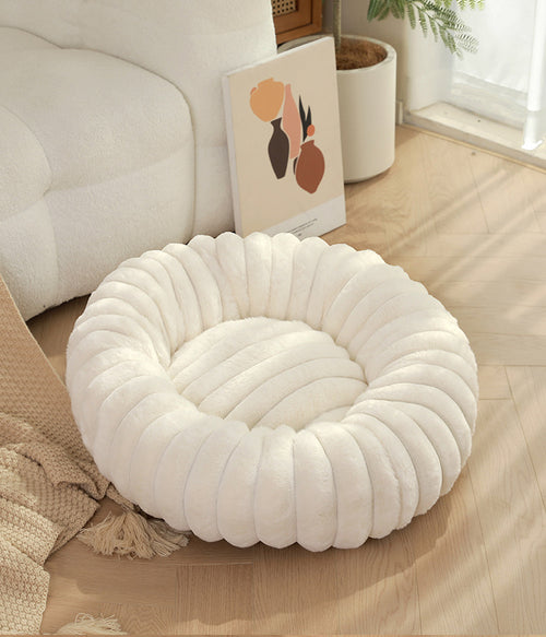 Plush Pet Bed (White)