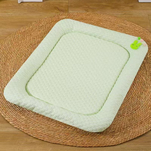 Breathable Cooling Pet Mat – Summer Bed (Green, S 35x47cm)